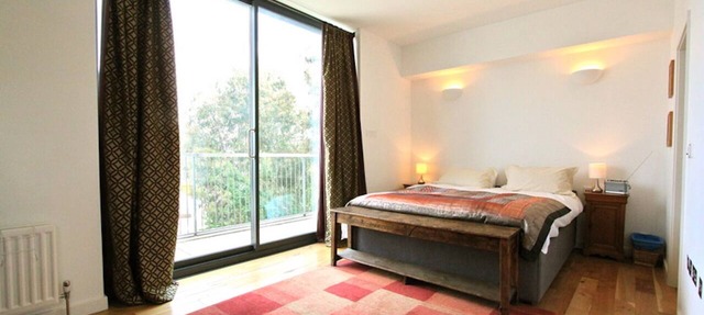 Stunning Penthouse with views of the London Eye - 2BR, 2BR