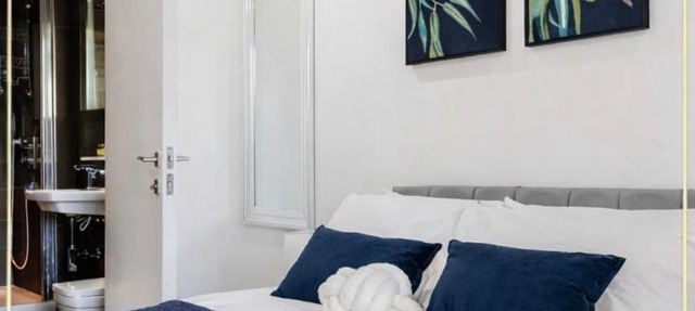 Stunning Studio Flat Minutes from Lewisham Station With View