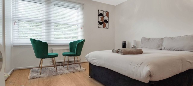 Stylish 1-Bedroom Flat in Tufnell Park Sleeps 3