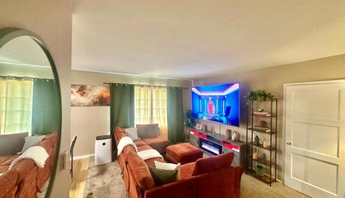 Stylish 1BR Retreat just minutes from SoFi & Forum