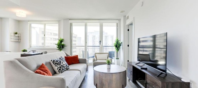 Stylish 2BR Haven - Minutes from DC & Airport