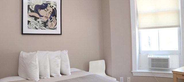 Stylish Downtown Studio in the South End, C. Ave #1