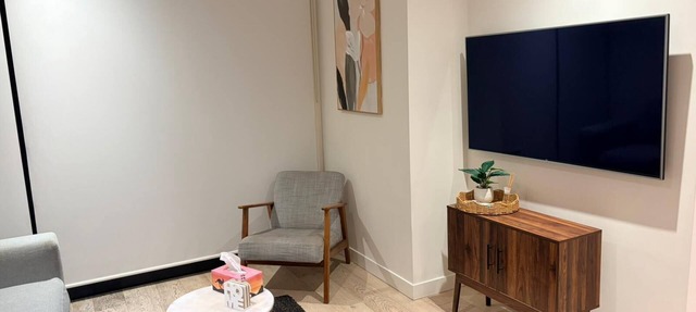 Stylish full apartment | Walk to CBD & Marvel Stadium | Opposite Train Station