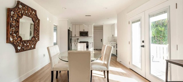 Stylish Gated Retreat in East Hollywood w/Parking