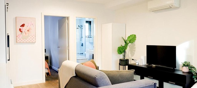 Stylish Inner-City Apartment | Near MCG