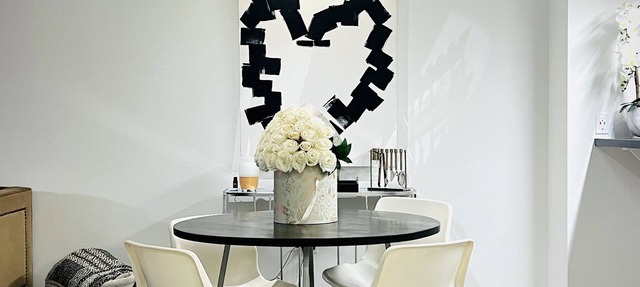 Stylish Miracle Mile Studio
