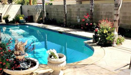 Stylish Ranch with Gorgeous Swimming Pool & Piano