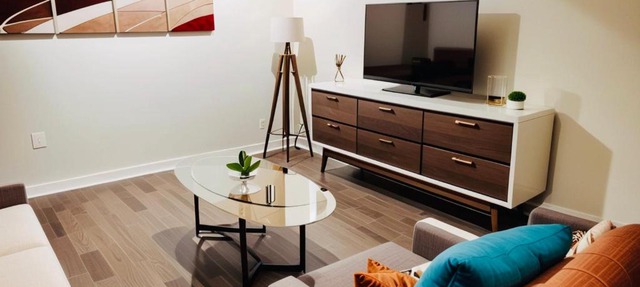 Stylish Venice Escape Near the Marina & Beachfront