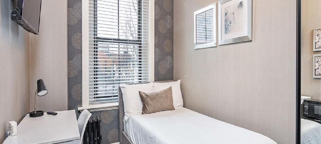 Suites At 143 Arlington Street