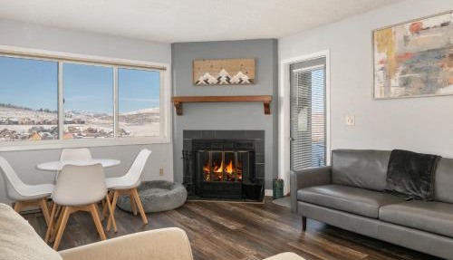 Summit Unit 1103