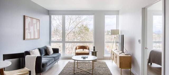 Sunlit Central District 1BR w/Gym & BBQ, nr downtown, by Blueground