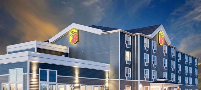 Super 8 by Wyndham Kapuskasing