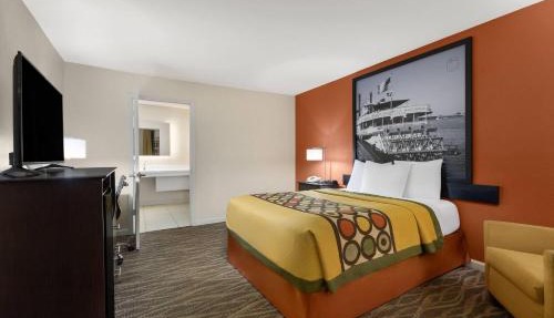 Super 8 by Wyndham New Orleans
