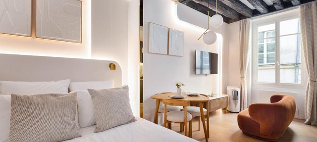 SUPER CENTRAL - Montorgueil - Designer Studio