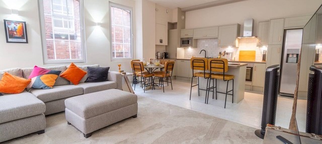Super Luxurious 2 bedroom Lace Market Apartment - Pass the Keys