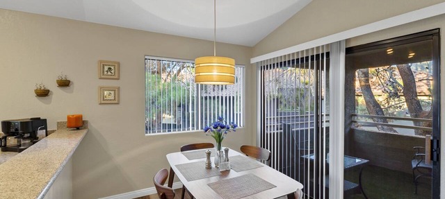 Superhost 5 Star ⭐ Service Spacious 2 Bedrooms