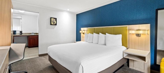 SureStay Hotel by Best Western Santa Monica