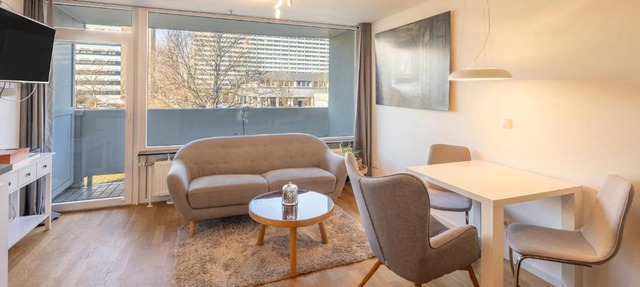 SweetHome - Studio Apartment mit Küche und Balkon