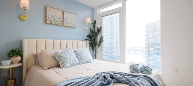 The Calm House | 5 mins Walk to Square One Mall