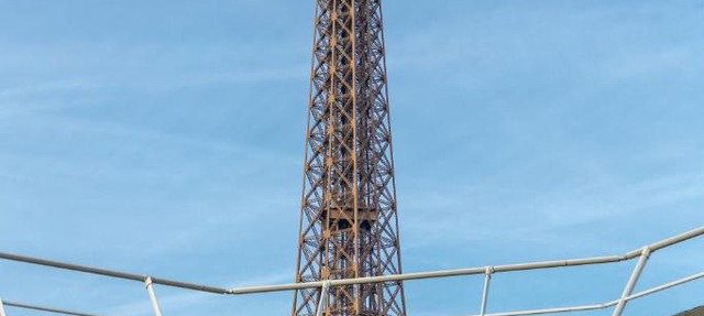 The Carla Suite Eiffel Tower View