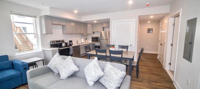 The Elise :Home Away From Home