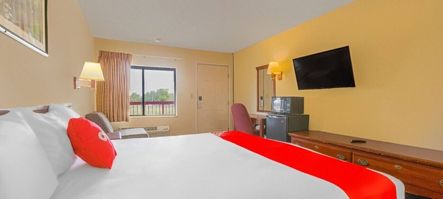 The Finest Staycation for Couples! Pet-Friendly