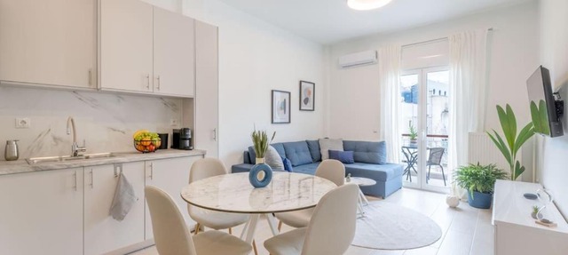 The HostMaster City Pulse