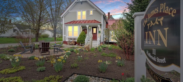 The James Place Inn B&B