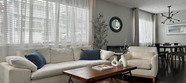The Nest Manhattan Beach, Partial Ocean View