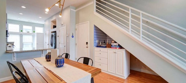 `The Nest`—South End—Rooftop Terrace—Light Rail!