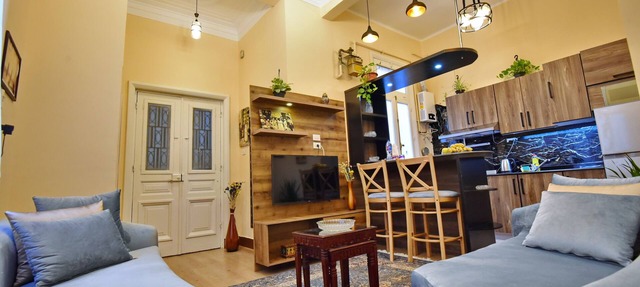 The Place 3 charming downtown apartment Cairo