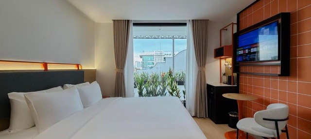 The Signature Boutique Hotel Saigon
