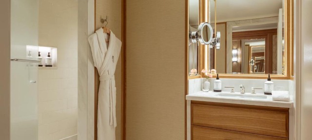 The Surrey, A Corinthia Hotel