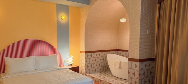 The Très Hotel