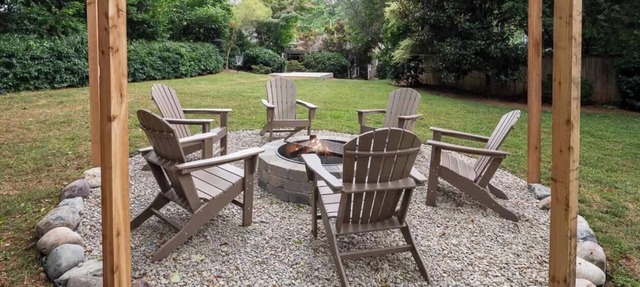 The Ultimate Escape - Midwood Hideaway with Hot Tub, Peloton, Games