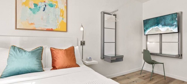 The Varden · A Self-Service Micro Hotel