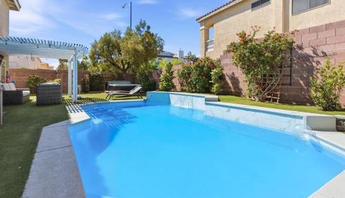 The Vegas Villa