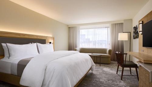 The Westin Los Angeles Airport