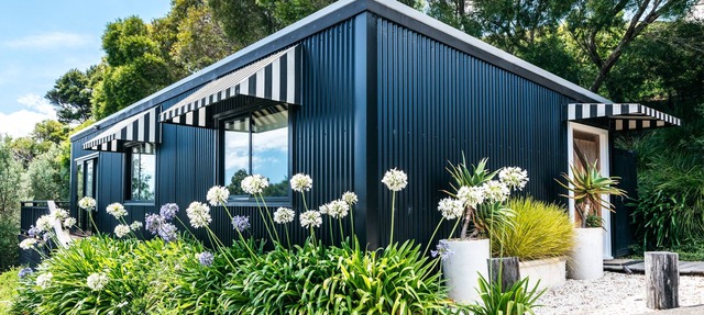 THE WINEMAKERS COTTAGE | Coast & Country | WINTER DEAL