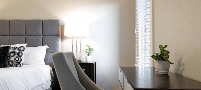 Three-Level West End Apartment with Private Office and Free Secured Parking