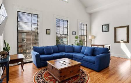 Timeless Elegance Historic NOLA Haven 2BD