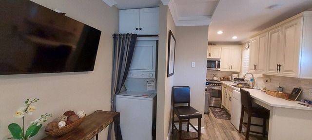 Tiny Studio