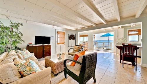 Tommy Bahama Beach Rd II