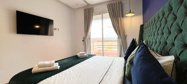 Top Floor Apartment with terrace and pool
