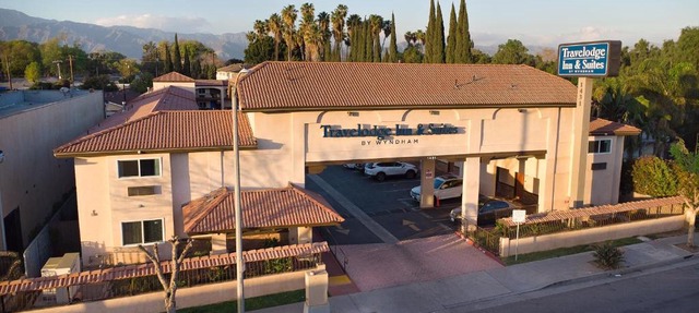Travelodge Inn & Suites by Wyndham West Covina