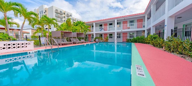 Tropical Breeze Vacation Rentals