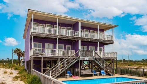 Two-Story Beachfront Condo wBalcony AC Free WiFi Shared Pool Hot Tub W&D