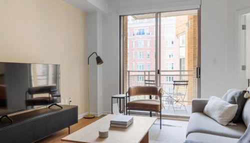 U Street 1br w gym nr metro nightlife WDC-710