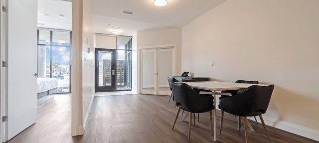 Unit 4 - Modern Fully Furnished 2 Bedroom Apartment