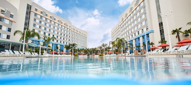 Universal's Endless Summer Resort - Surfside Inn and Suites